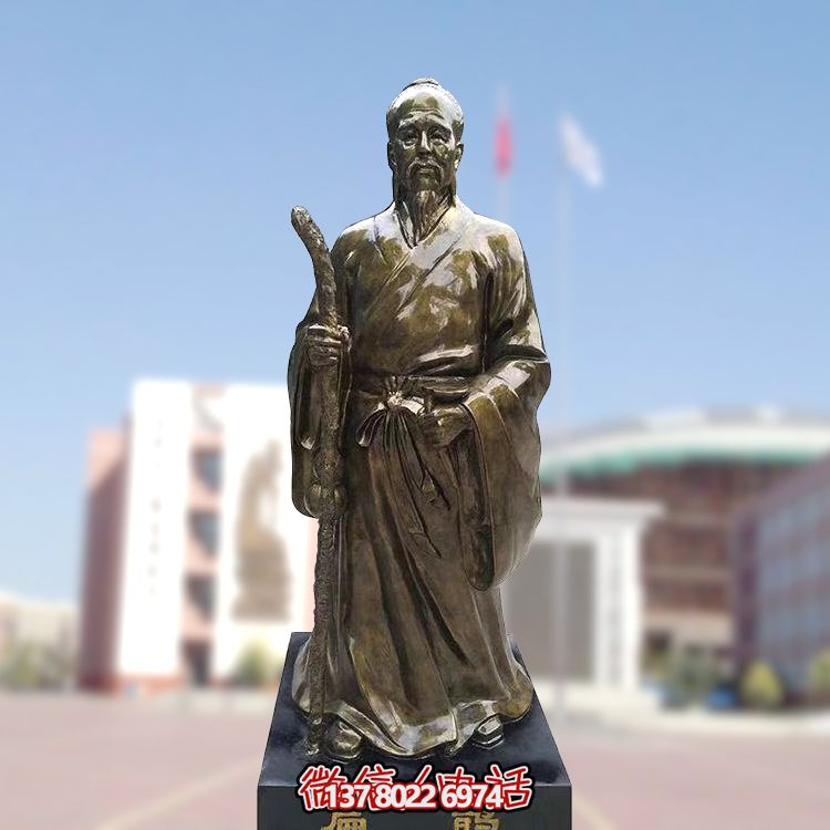仿銅扁鵲雕塑，玻璃鋼制戶外裝飾