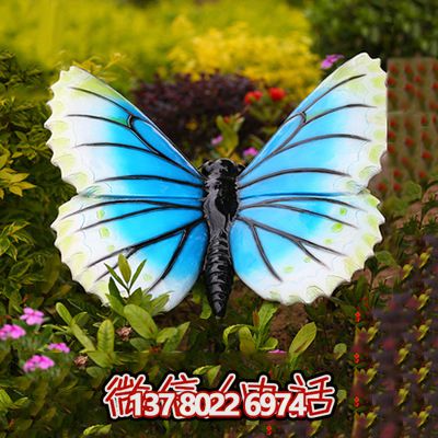 彩繪雕塑，點(diǎn)綴廣場(chǎng)，讓蝴蝶飛舞