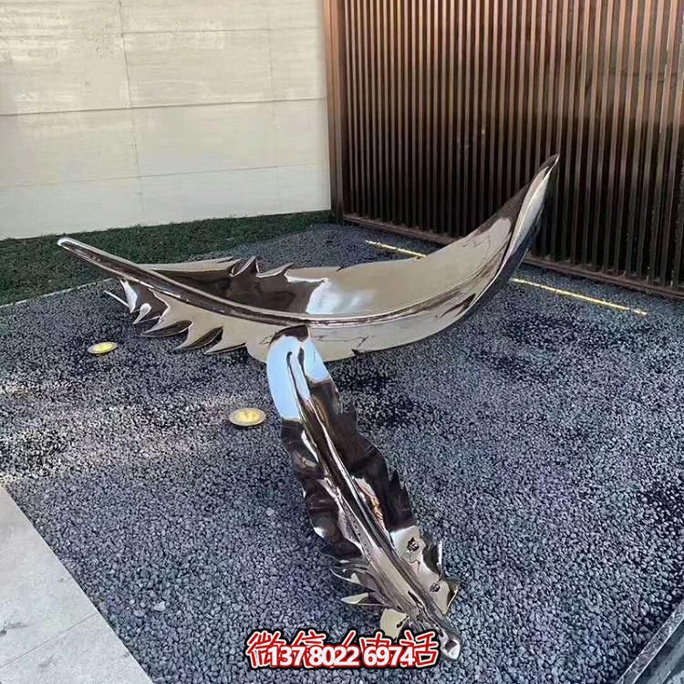 不銹鋼羽毛擺件鏡面裝飾，點(diǎn)亮戶(hù)外公園