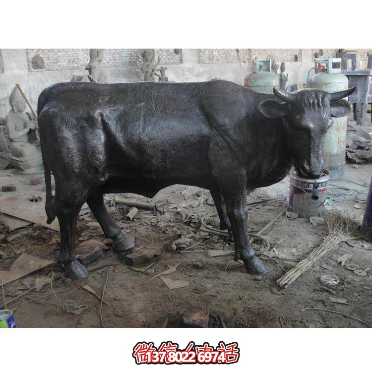 玻璃鋼仿銅戶(hù)外園林景觀(guān)牛雕塑