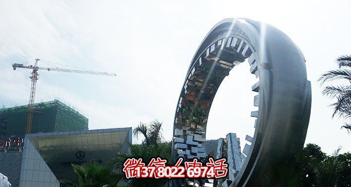 公園創(chuàng)意不銹鋼齒輪圓環(huán)雕塑