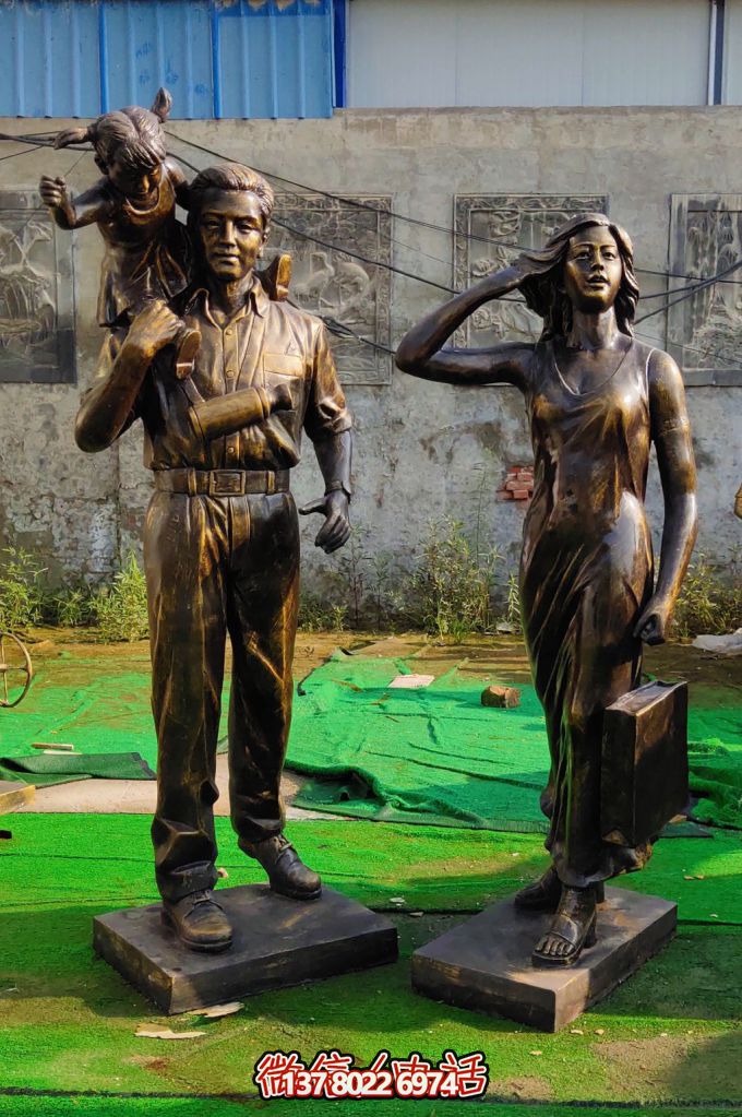 幸福的一家三口---家庭的溫馨，溫暖的回憶