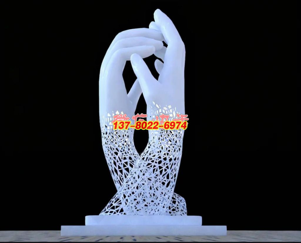 《絲縷相握?韻啟芳庭》—— 不銹鋼鏤空雙手景觀雕塑的戶外情感交響